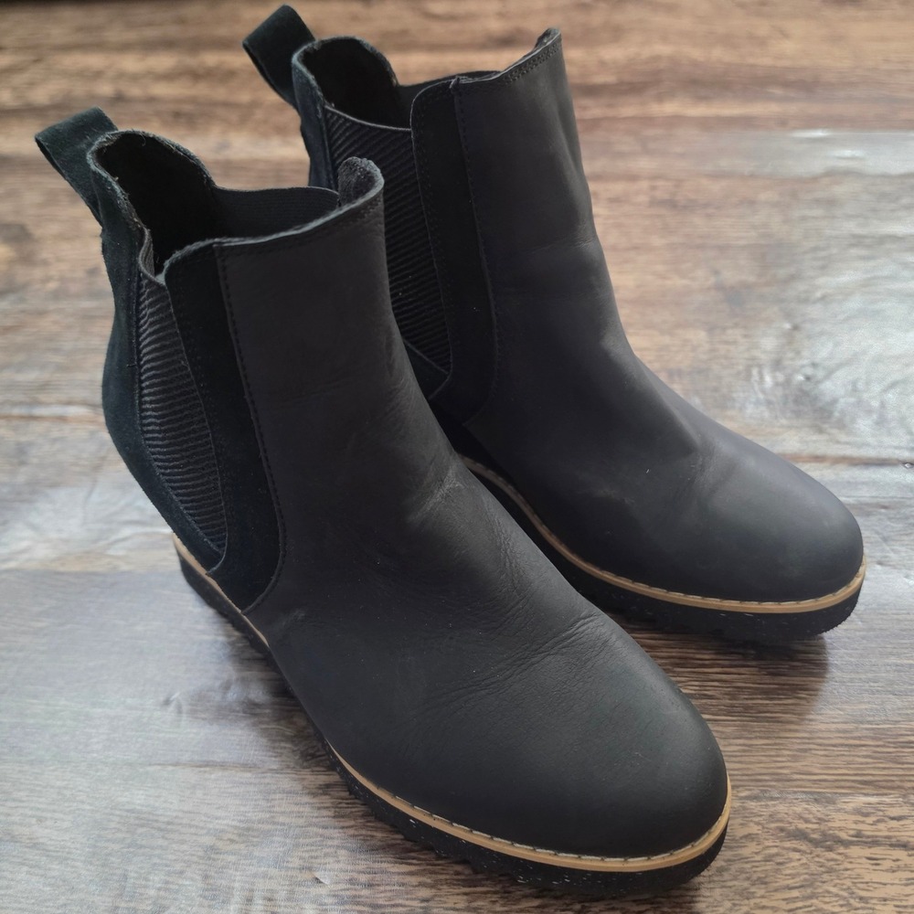 TOMS Wedge Booties Women Size 7 Black Leather‎ Suede Chelsea Lug Sole 10018920